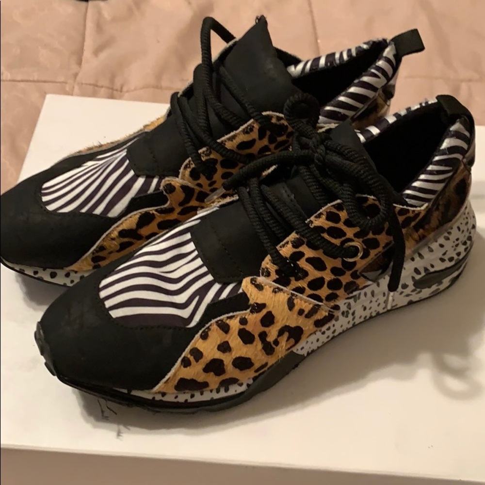 Mixed Print Sneakers!